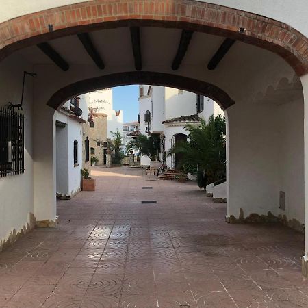 Casa Cartago Villa Empuriabrava Exterior photo